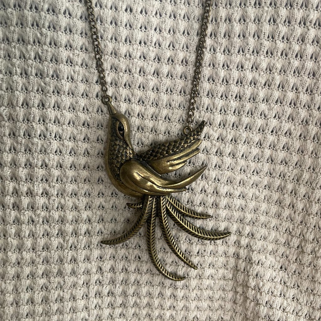 Zad Bird Necklace 20$